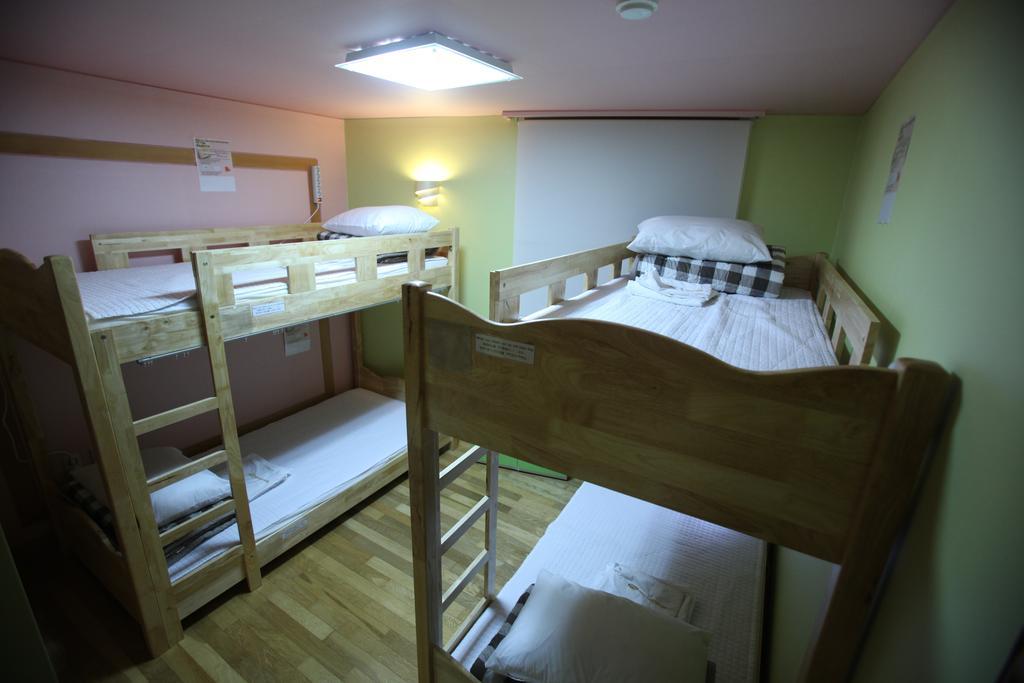Hostel Lyndon Czedżu Pokój zdjęcie