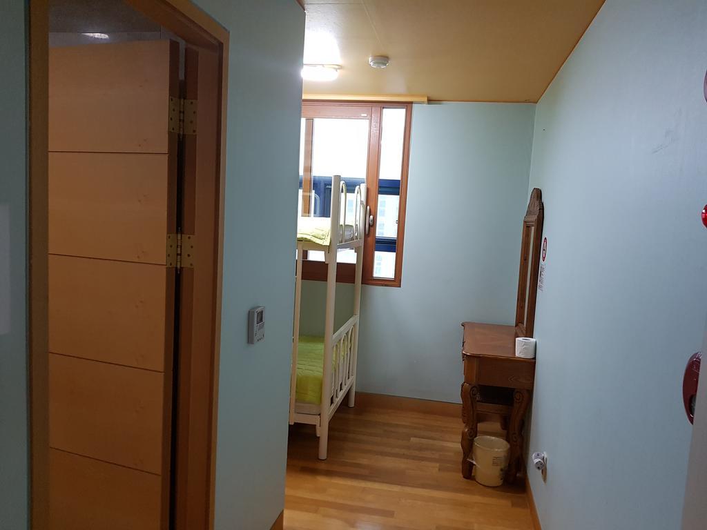 Hostel Lyndon Czedżu Pokój zdjęcie