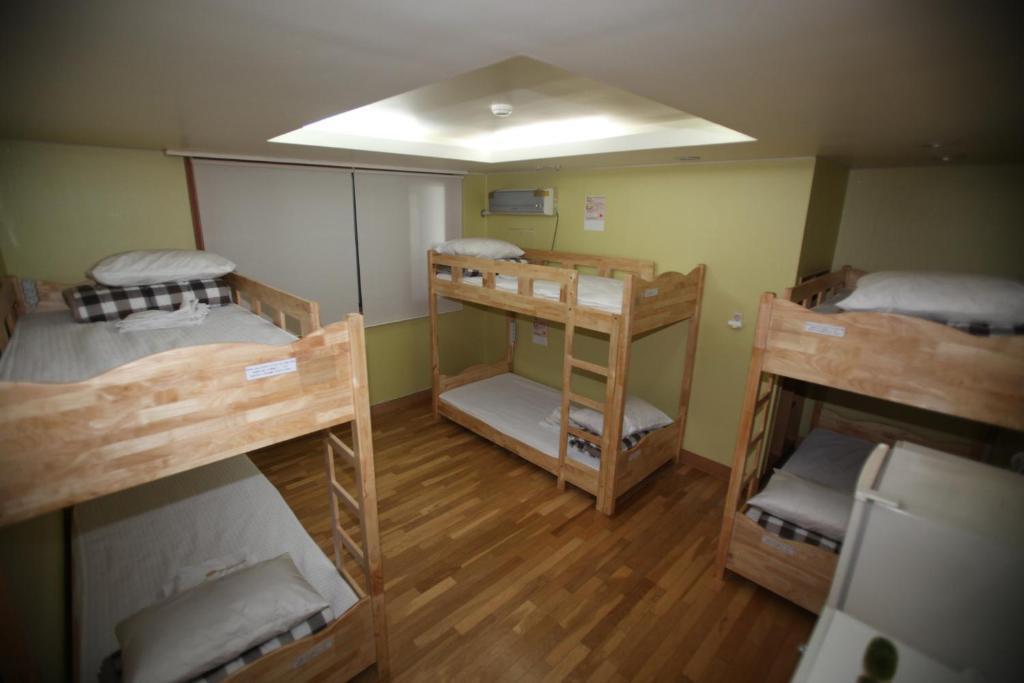 Hostel Lyndon Czedżu Pokój zdjęcie
