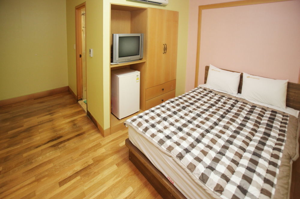 Hostel Lyndon Czedżu Zewnętrze zdjęcie